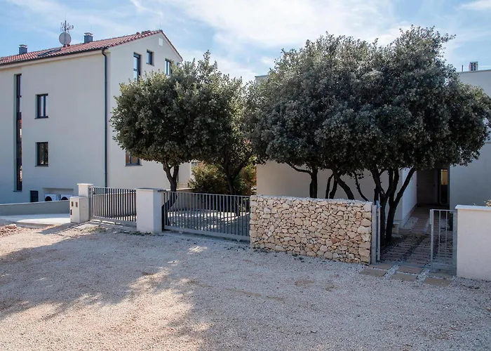 Oliva Holiday home Mandre